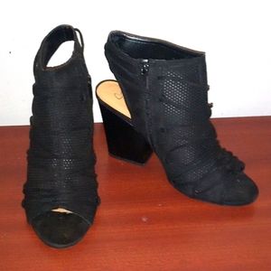 Chunky Heel peep toe heels Size 11